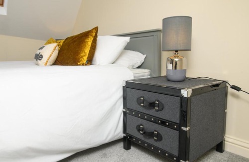 Sleaford Apartment | Pass the Keys Homey flat in Sleaford Centre