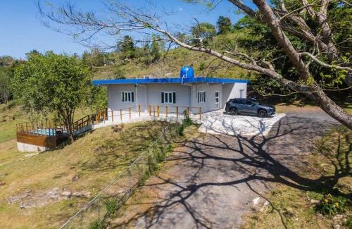 Morovis House | Pastoreo Farm Home with Generator in Morovis