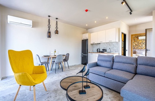Rhodes Town Apartment | Pathos SeaSide Suites