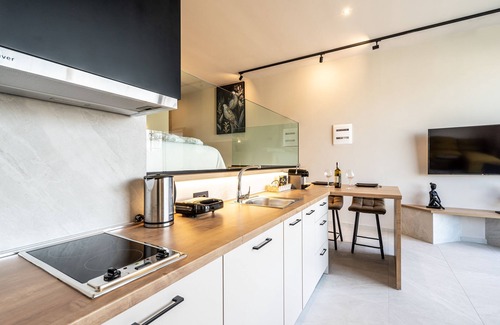 Rhodes Town Apartment | Pathos SeaSide Suites