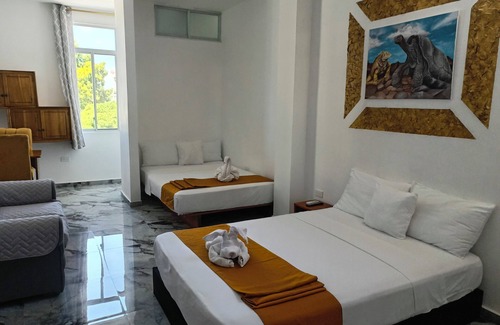 Bahia de la Academia Hotel | Patty's House Galápagos