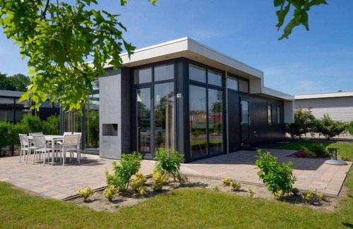 Biddinghuizen House | Pavilion 6 by Interhome