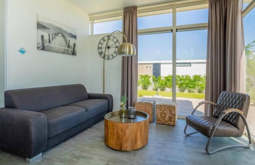 Biddinghuizen House | Pavilion 6 by Interhome