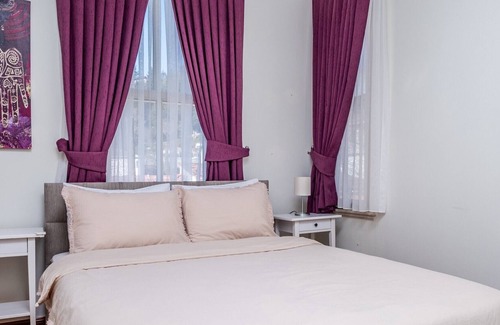 Uludag Villa | Pavilion with Bosphorus View in Anadolu Hisari