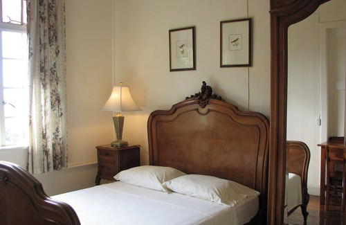 St. Augustine House | Pax Guest House