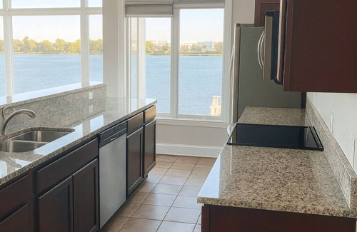 Davenport Apartment | Peaceful 2-bedroom apartment with AC in charming Davenport