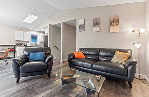 University Area House | Peaceful Anchorage Stay