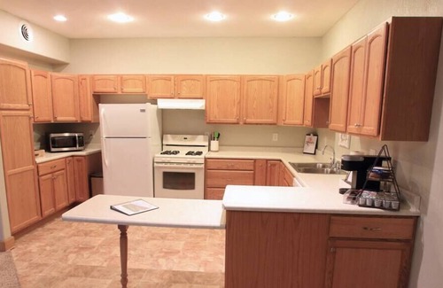 Middlebury Apartment | ⭐ Peaceful apt in the country-close to Shipshewana