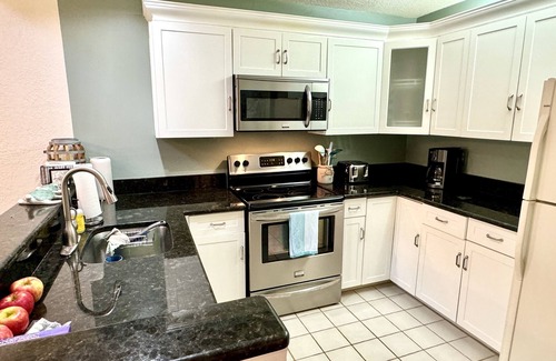 Pelican Bay Condo | Peaceful beach townhouse