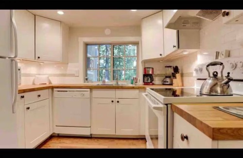 Zigzag Cabin | Peaceful cabin in the woods