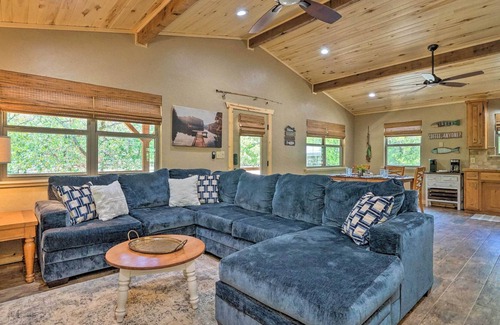 Clayton Cabin | Peaceful Clayton Cabin - Walk to Sardis Lake!
