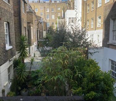 Pimlico Apartment | Peaceful duplex apartment with patio in Central London