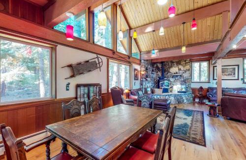 Carnelian Bay House | Peaceful Forest Retreat