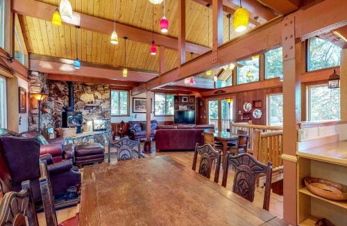 Carnelian Bay House | Peaceful Forest Retreat