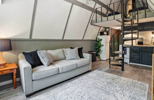 Gaylord Cabin | Peaceful Gaylord Cabin Rental Near Otsego Lake!