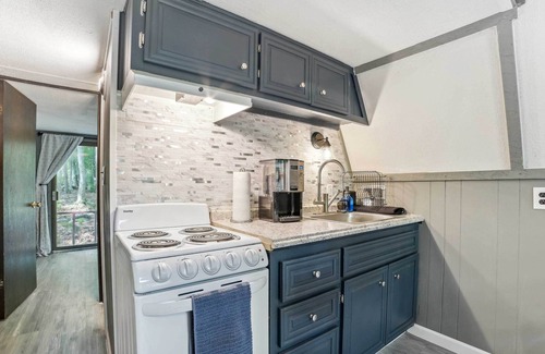 Gaylord Cabin | Peaceful Gaylord Cabin Rental Near Otsego Lake!