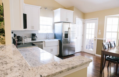 Wake Forest House | Peaceful Haven on the Outskirts