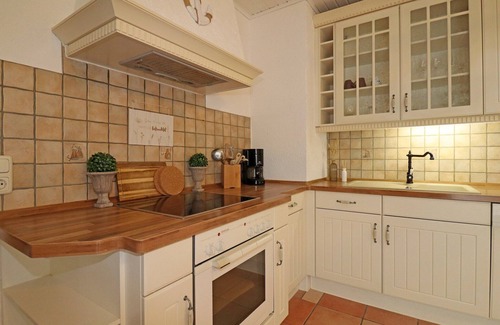 Hanstorf Apartment | Peaceful Hideaway in Gorow