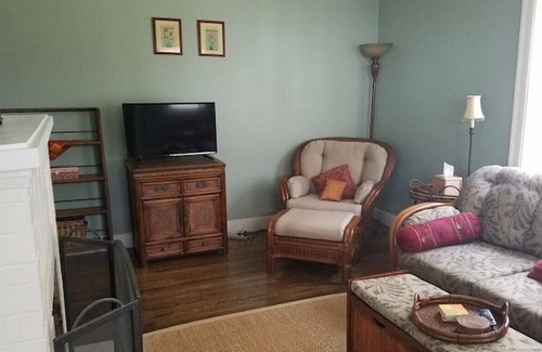 West Alameda House | Peaceful home 20 min ferry ride to SF
