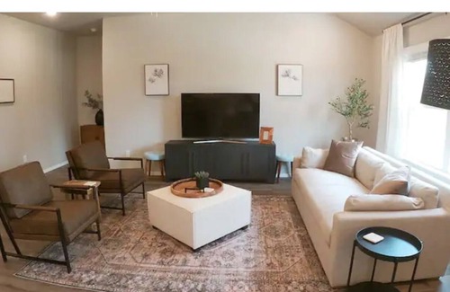 Bentonville - Fayetteville House | Peaceful home, conveniently located!