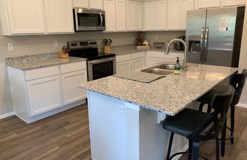 Bentonville - Fayetteville House | Peaceful home, conveniently located!