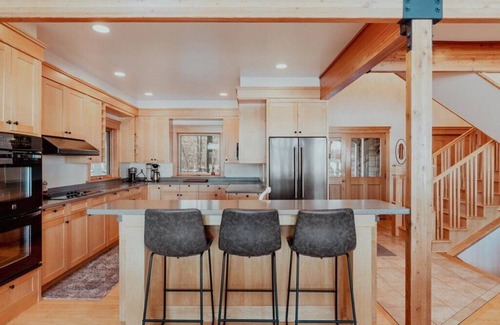 Crosslake House | Peaceful lake house on Whitefish Chain w/2 King beds, dock, LilyPad, SUP