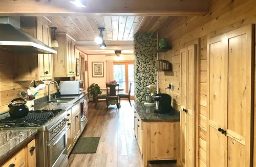 Rome Cabin | Peaceful,. Lakeside Log Cabin on Long Pond, Belgrade Lakes Region, Rome, Maine