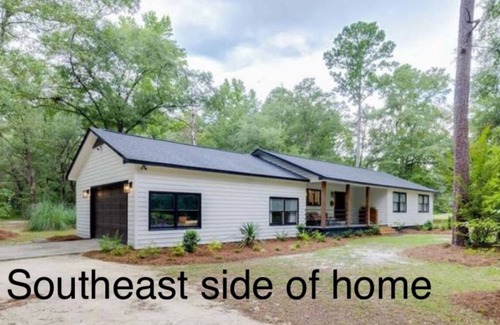 Rincon House | Peaceful, Southern Getaway with Spa on 2 acres near Savannah