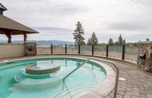 Tamarack Resort Apartment | Peaceful Studio Condo in The Village