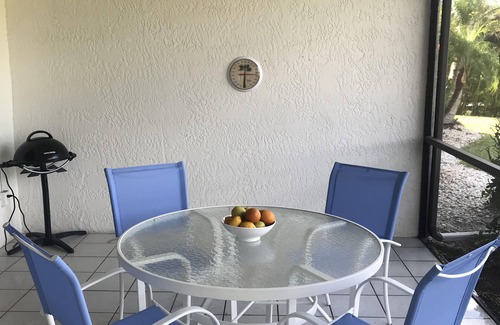 Burnt Store Marina House | Peaceful townhome with golf course + fishing pond near Burnt Store Marina