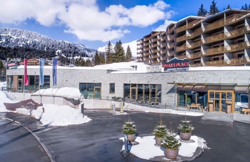 Laax Apartment | Peaks Place Apartment-Hotel & Spa by Interhome