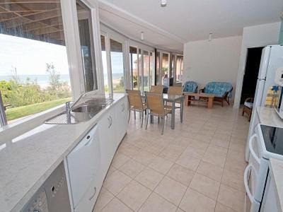 Lake Tyers Beach House | Pelicans Perch