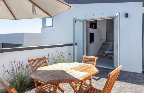 Yzerfontein Apartment | Pelicans View