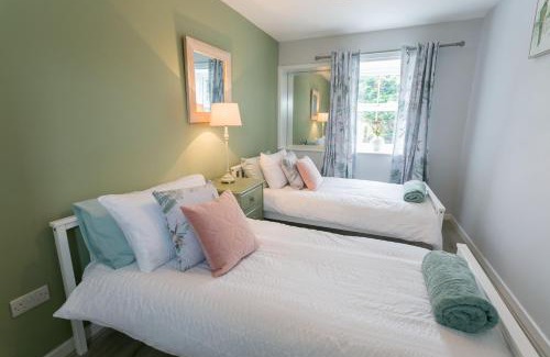 Llanfaelog House | Pen Y Parc Rhosneigr