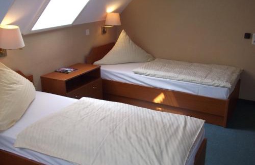 Ortslage Trotha House | Pension & Café Am Krähenberg