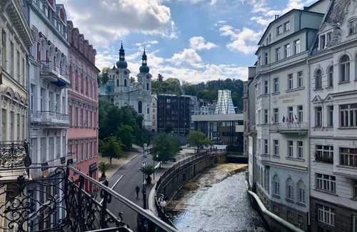 City Centre House | Pension Drei Rosen