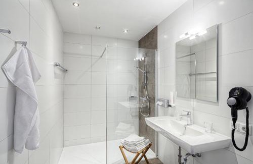 Nussbach House | Pension Jageredt