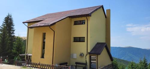 Novaci House | Pension Valea Mariei