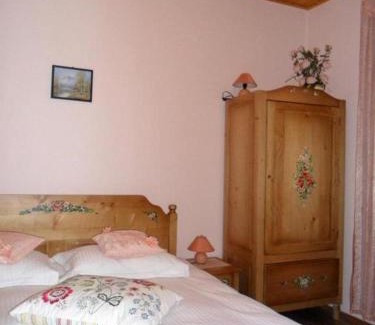 Rucar House | Pensiune Maria