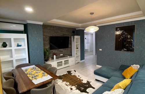 Nord-Est House | Pensiunea Crystal