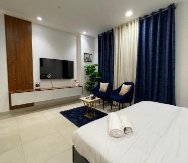 Lahore Apartment | Penta Square DHA Sapphire Studio Apartment
