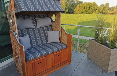 Wangerland Apartment | Penthouse "Captain Hook" with a fantastic view of the dyke.