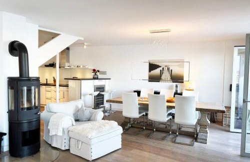 Ellenberg Apartment | Penthouse Kapitänsbrücke