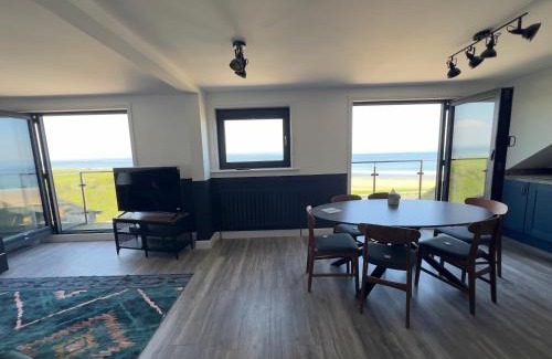 Saltburn-by-the-Sea Apartment | Penthouse North Sea Front