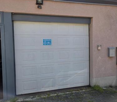 Slavonski Brod Apartment | Penthouse Secret Rose with pool, jacuzzi, sauna, private garage, entry with pin 0-24h