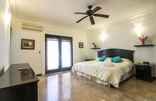 Downtown Hotel | Penthouse Vane