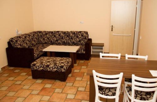 Osvetimany House | Penzion Malovaný