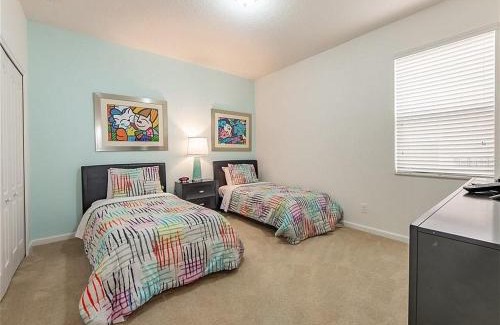 Loughman Villa | Perennial Paradise At Solterra Resort