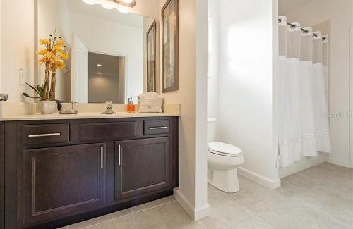 Loughman Villa | Perennial Paradise At Solterra Resort