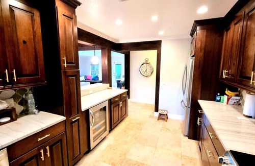 Omega Bay Estates House | Perfect 4 bed 2.5 Bth Family Vacation Home w/ Pool